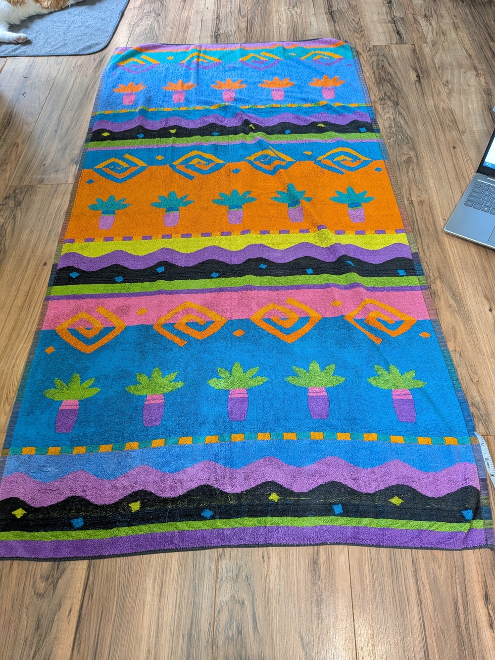 Colorful Tropical Pattern Bath Towel - Blue, Orange, Purple
